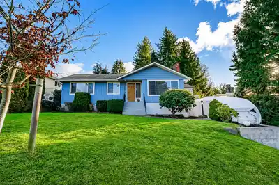 11570 94 AVENUE, Delta BC V4C 3R4