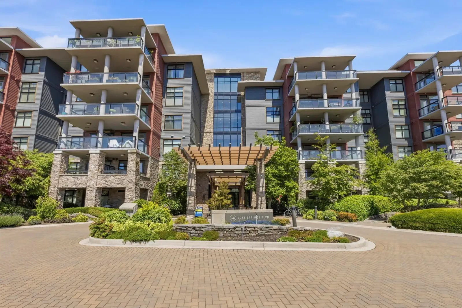206 5055 SPRINGS BOULEVARD, Tsawwassen BC V4M 0A5