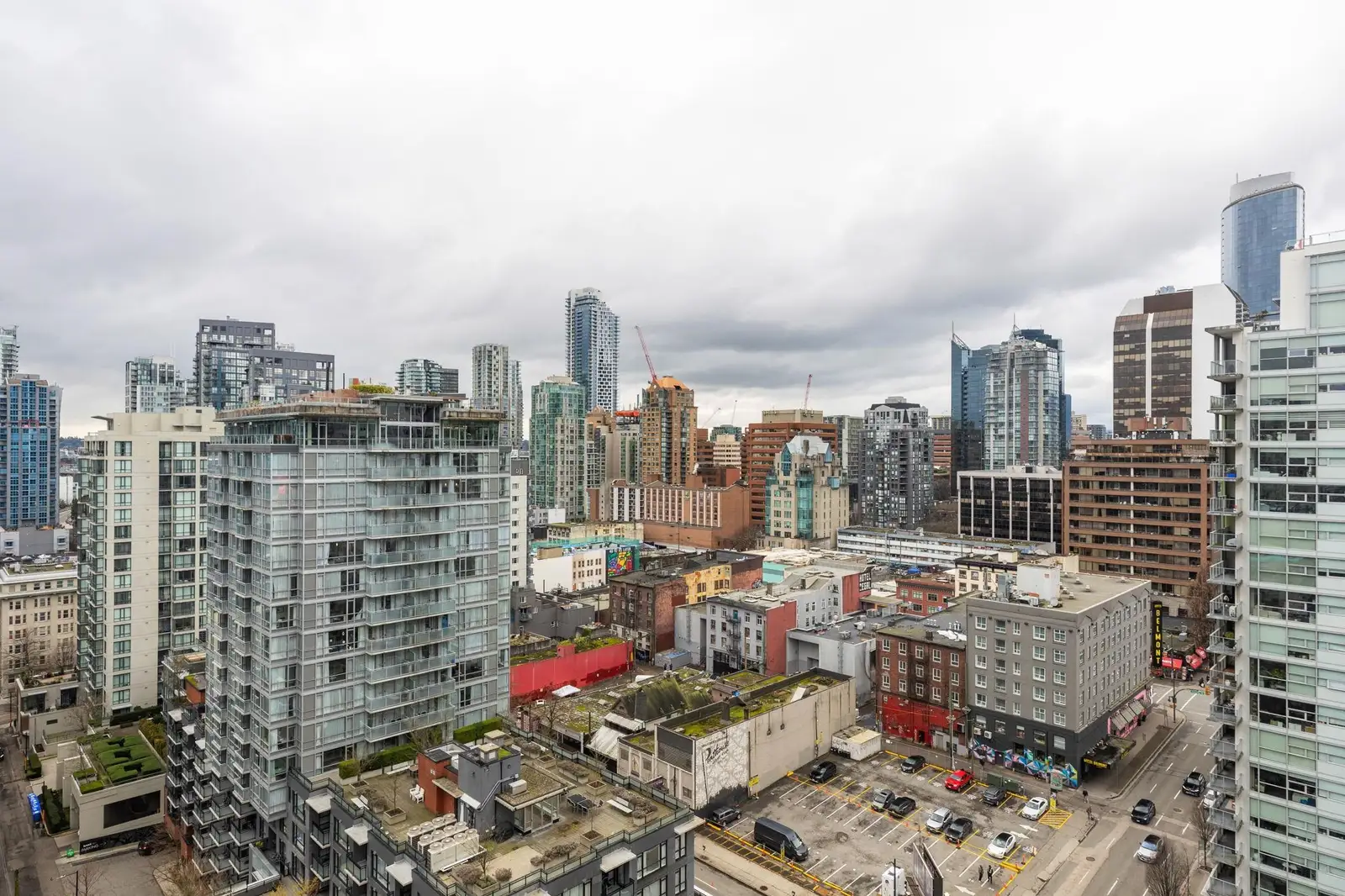 2002 989 RICHARDS STREET, Vancouver BC V6B 6R6