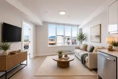 307 3050 KINGSWAY, Vancouver BC V5R 5J7