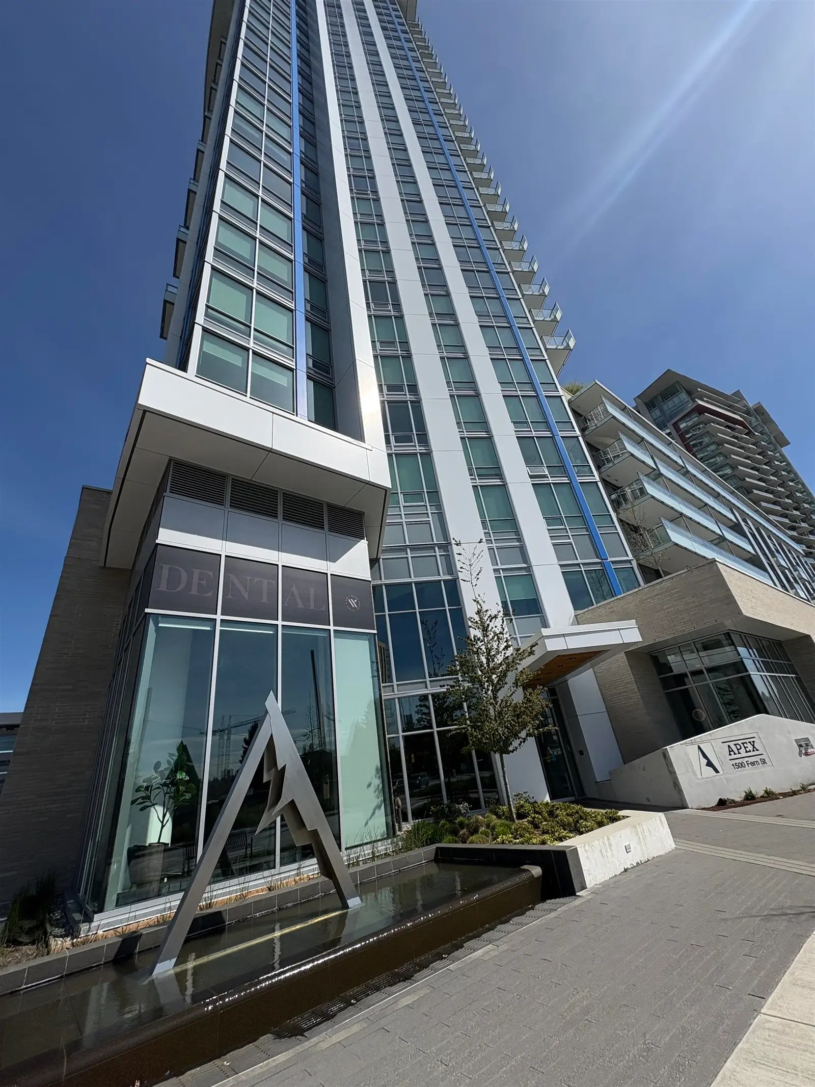 304 1500 FERN STREET, North Vancouver BC V7J 0E6