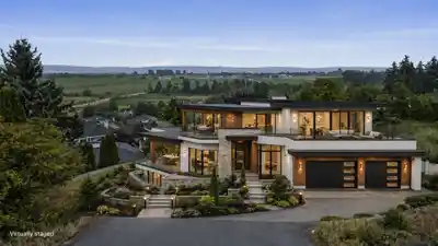 276 55 STREET, Delta BC V4M 3J5
