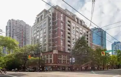 905 819 HAMILTON STREET, Vancouver BC V6B 6M2