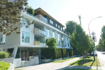 102 375 W 59TH AVENUE, Vancouver BC V5X 0J4