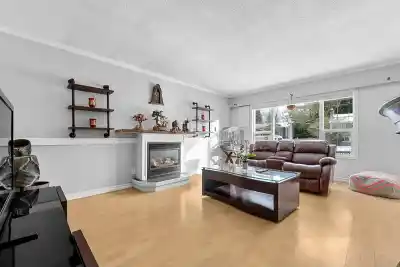 26953 28A AVENUE, Langley BC V4W 3A1