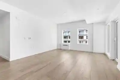 301 3590 W 39TH AVENUE, Vancouver BC V6N 3A5