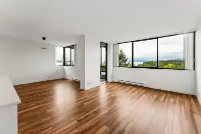 1203 2077 NELSON STREET, Vancouver BC V6G 2Y2
