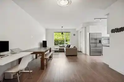 107 3138 RIVERWALK AVENUE, Vancouver BC V5S 0A6