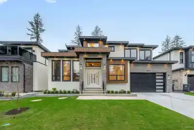 20331 27 AVENUE, Langley BC V2Z 0B6