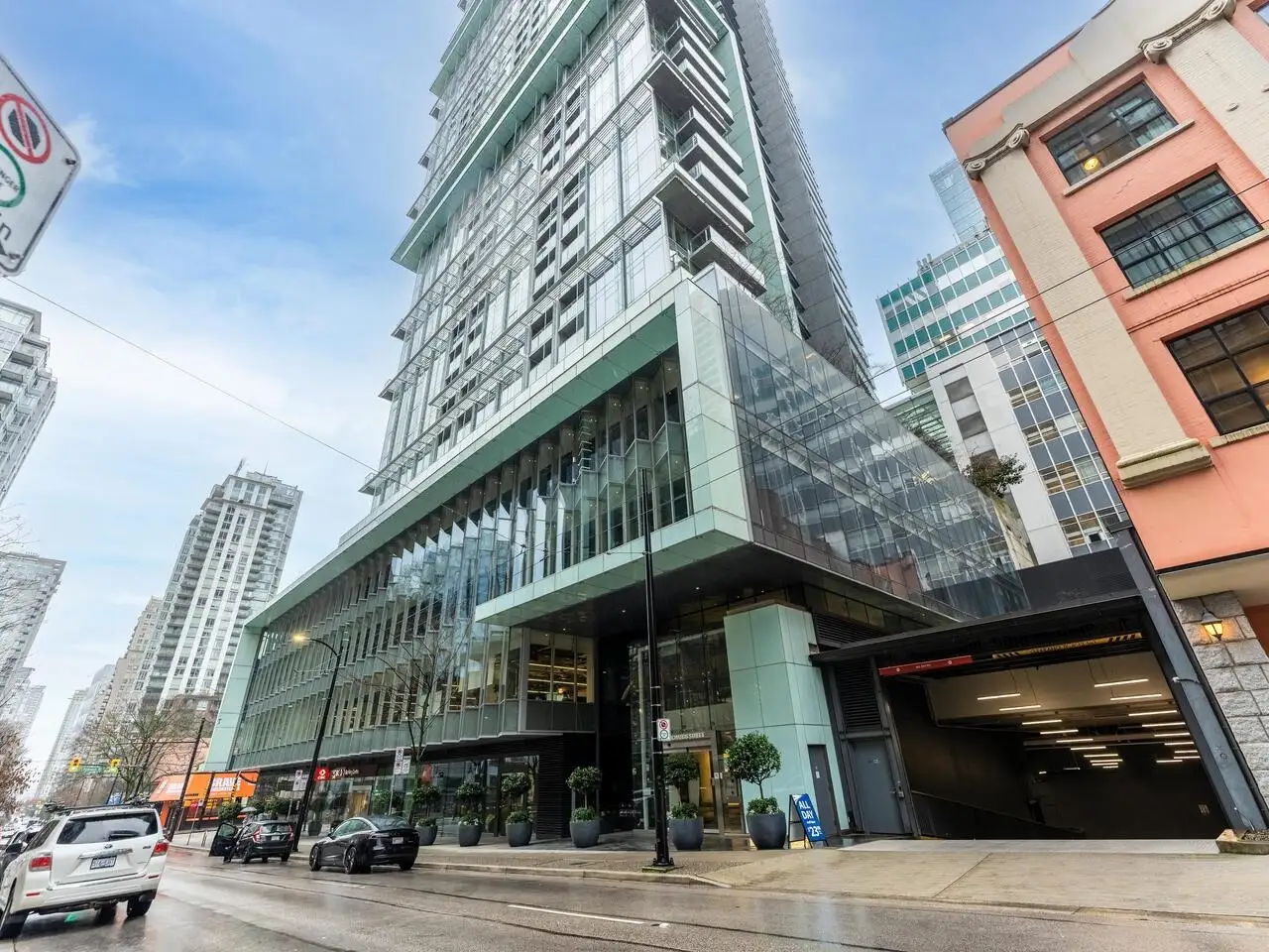 2011 777 RICHARDS STREET, Vancouver BC V6B 0M6