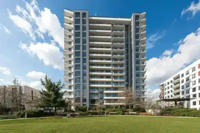 802 6138 BIRNEY AVENUE, Vancouver BC V6T 1W5