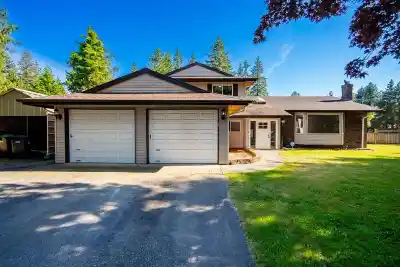 25016 59 AVENUE, Langley BC V4W 1T4