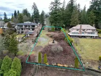 13778 56 AVENUE, Surrey BC V3X 2Z8