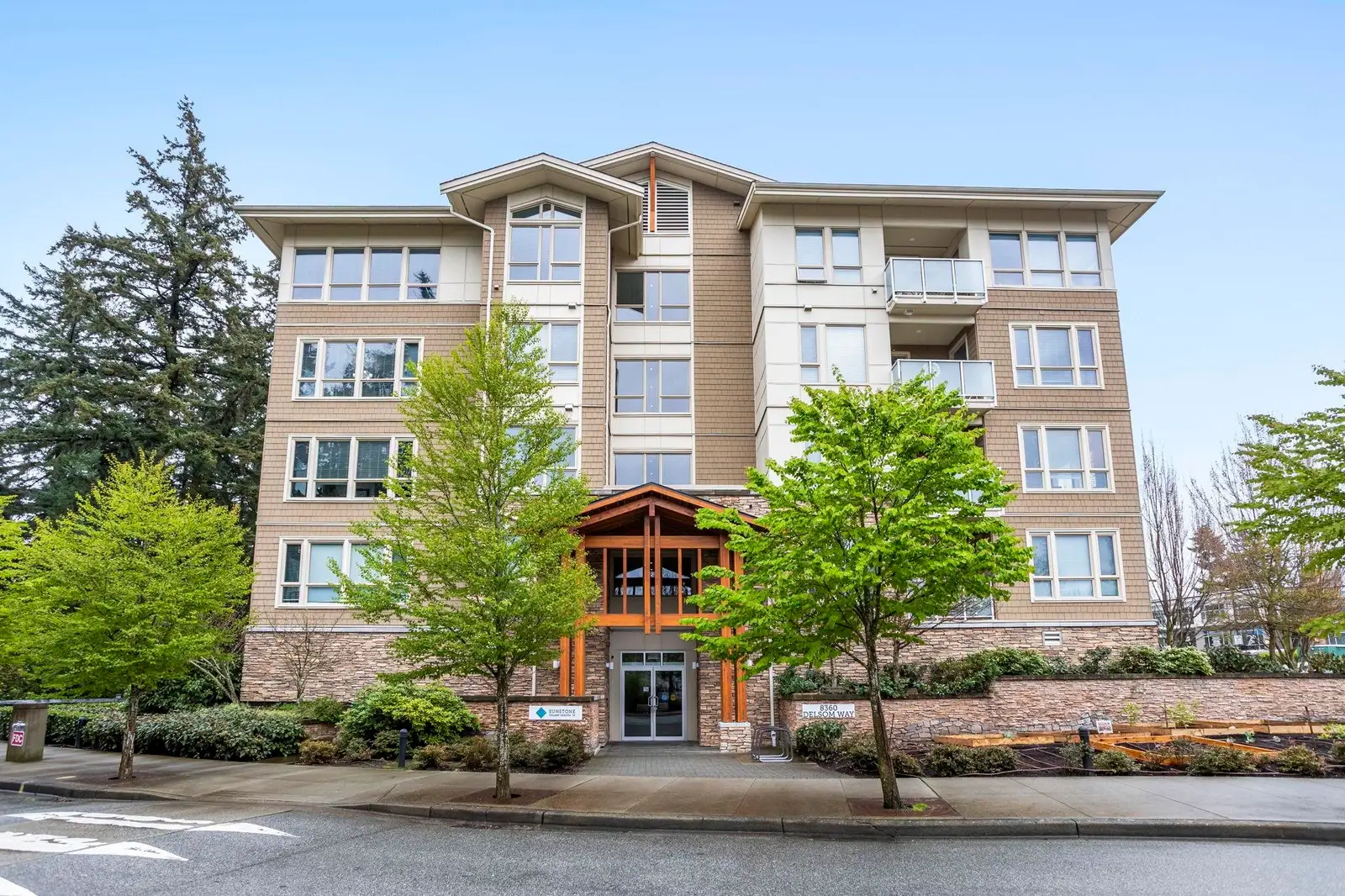 304 8360 DELSOM WAY, Delta BC V4C 0E6