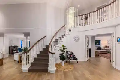 4702 STAHAKEN COURT, Tsawwassen BC V4M 4B9