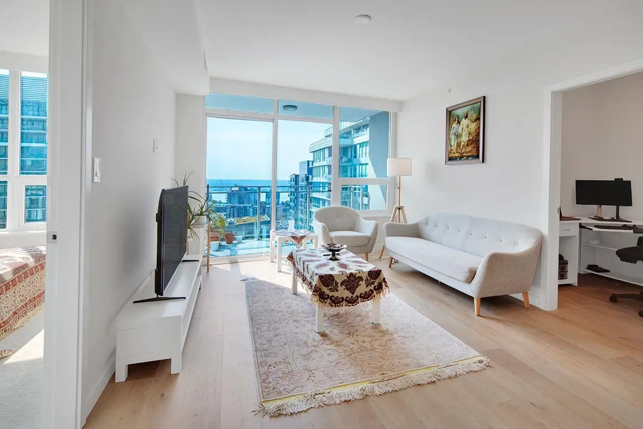 1403 125 E 14TH STREET, North Vancouver BC V7L 0E6