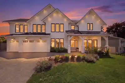 4509 SOUTHRIDGE CRESCENT, Langley BC V3A 4N7