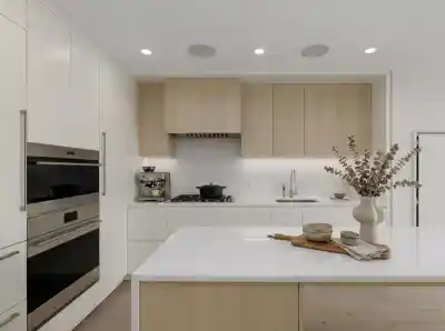 2501 7433 CAMBIE STREET, Vancouver BC V6P 0J8