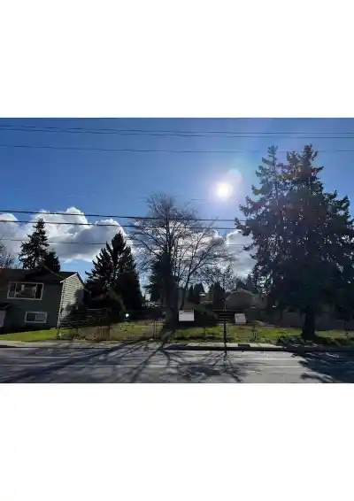 11830 92 AVENUE, Delta BC V4C 3L4