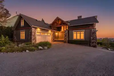 5575 FAIRLIGHT CRESCENT, Delta BC V4E 1B3