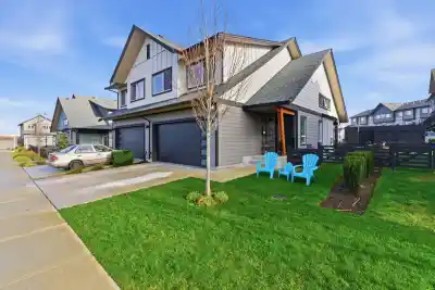 2478A WREN DRIVE, Delta BC V4M 0E6