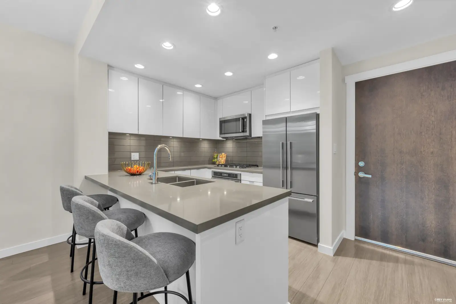 315 255 W 1ST STREET, North Vancouver BC V7M 3G8