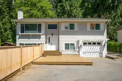 19745 38A AVENUE, Langley BC V3A 4W7