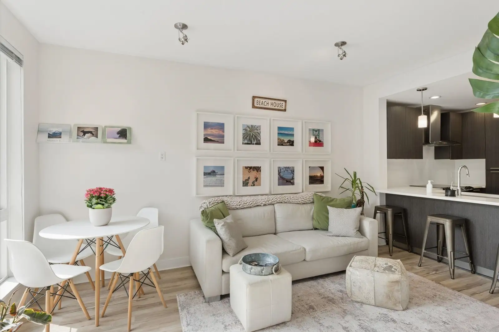 312 733 W 3RD STREET, North Vancouver BC V7M 0C8
