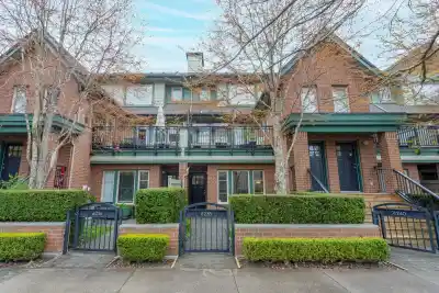 6238 LOGAN LANE, Vancouver BC V6T 2K9