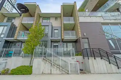 1 8599 RIVER DISTRICT CROSSING, Vancouver BC V5S 0C7