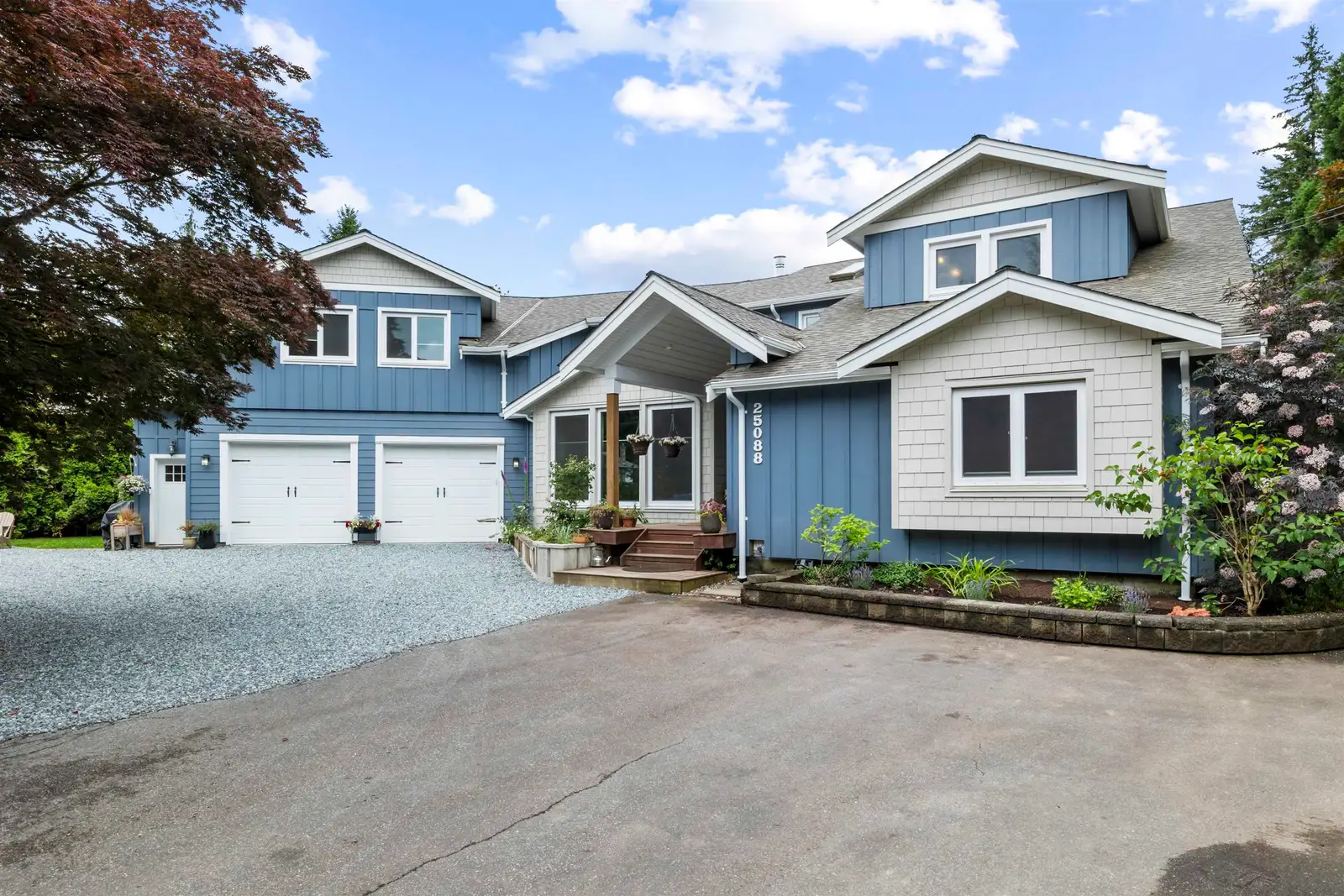 25088 59 AVENUE, Langley BC V4W 1T4