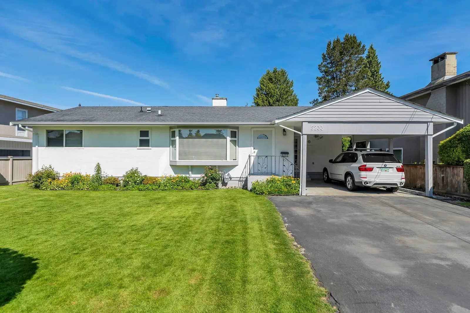 5233 WESTMINSTER AVENUE, Delta BC V4K 2J4