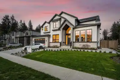 2710 202 STREET, Langley BC V2Z 0B6