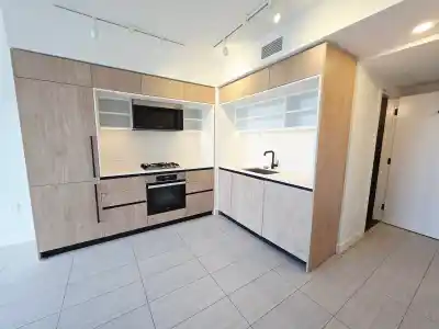 2405 5058 JOYCE STREET, Vancouver BC V5R 0J9