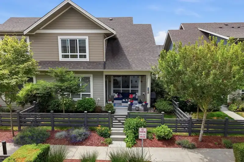 204 1816 OSPREY DRIVE, Delta
