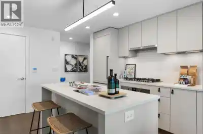 405 1680 E 12TH AVENUE, Vancouver BC V5N 2A3