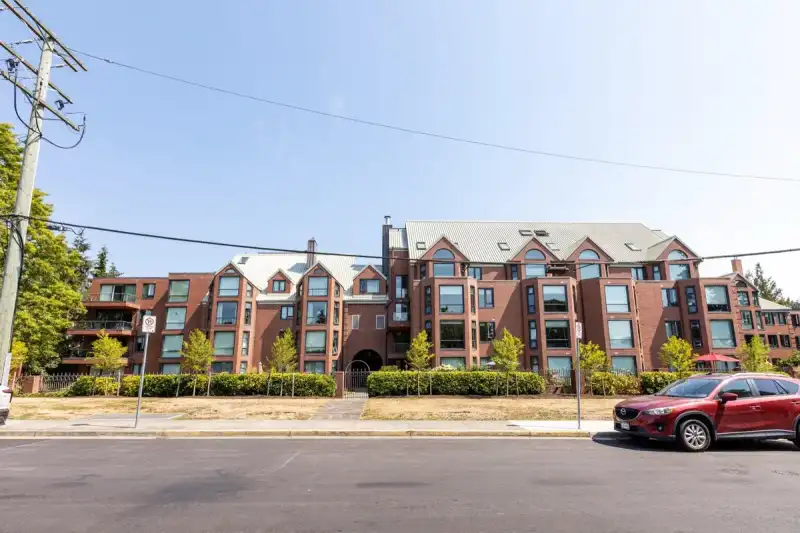 408 1350 VIEW CRESCENT, Delta