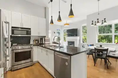 2408 4625 VALLEY DRIVE, Vancouver BC V6J 5L7