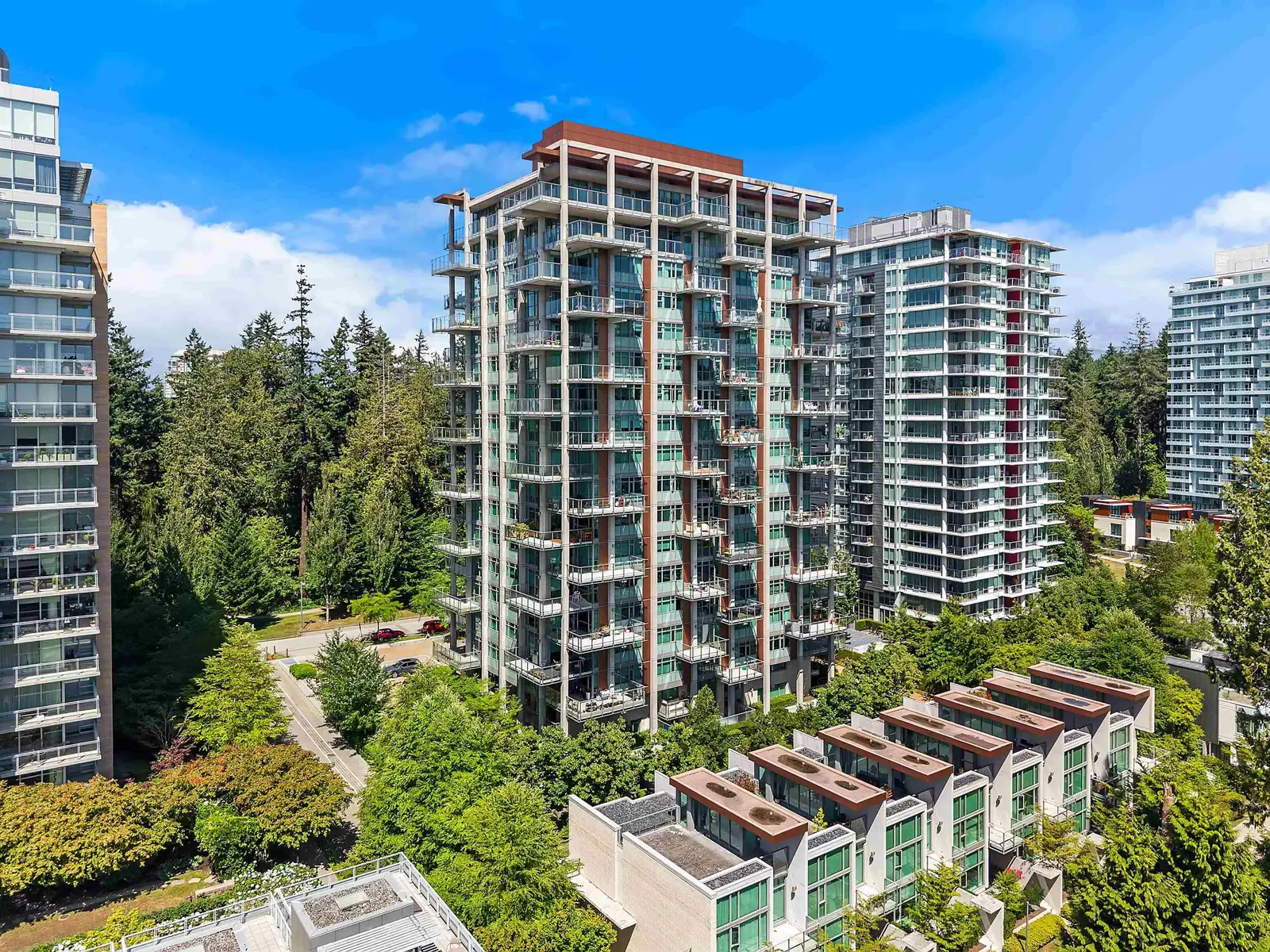 1701 5782 BERTON AVENUE, Vancouver BC V6S 0C1
