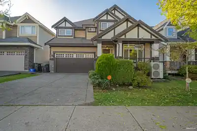 8197 211 STREET, Langley BC V2Y 0E4