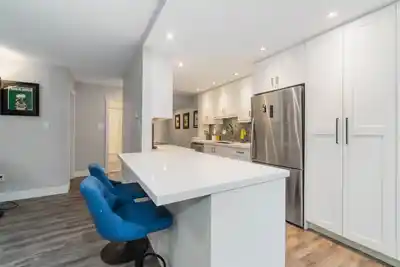 317 1345 W 15TH AVENUE, Vancouver BC V6H 3R3
