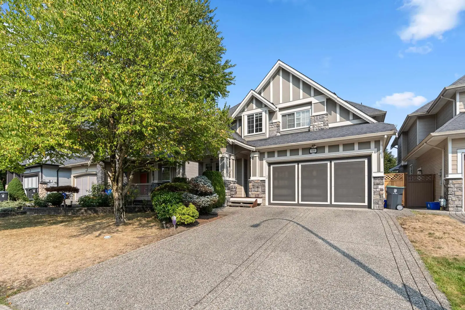 7246 201 STREET, Langley BC V2Y 3G3