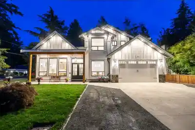 1019 57 STREET, Delta BC V4L 1Y3