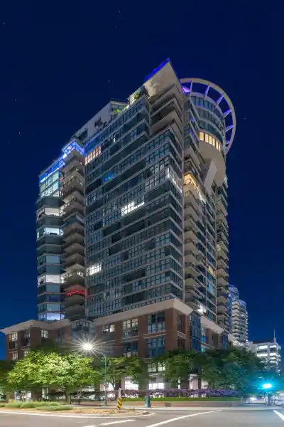 2105 1128 QUEBEC STREET, Vancouver BC V6A 4E1