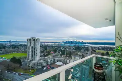 2102 1632 LIONS GATE LANE, North Vancouver BC V7P 0E2