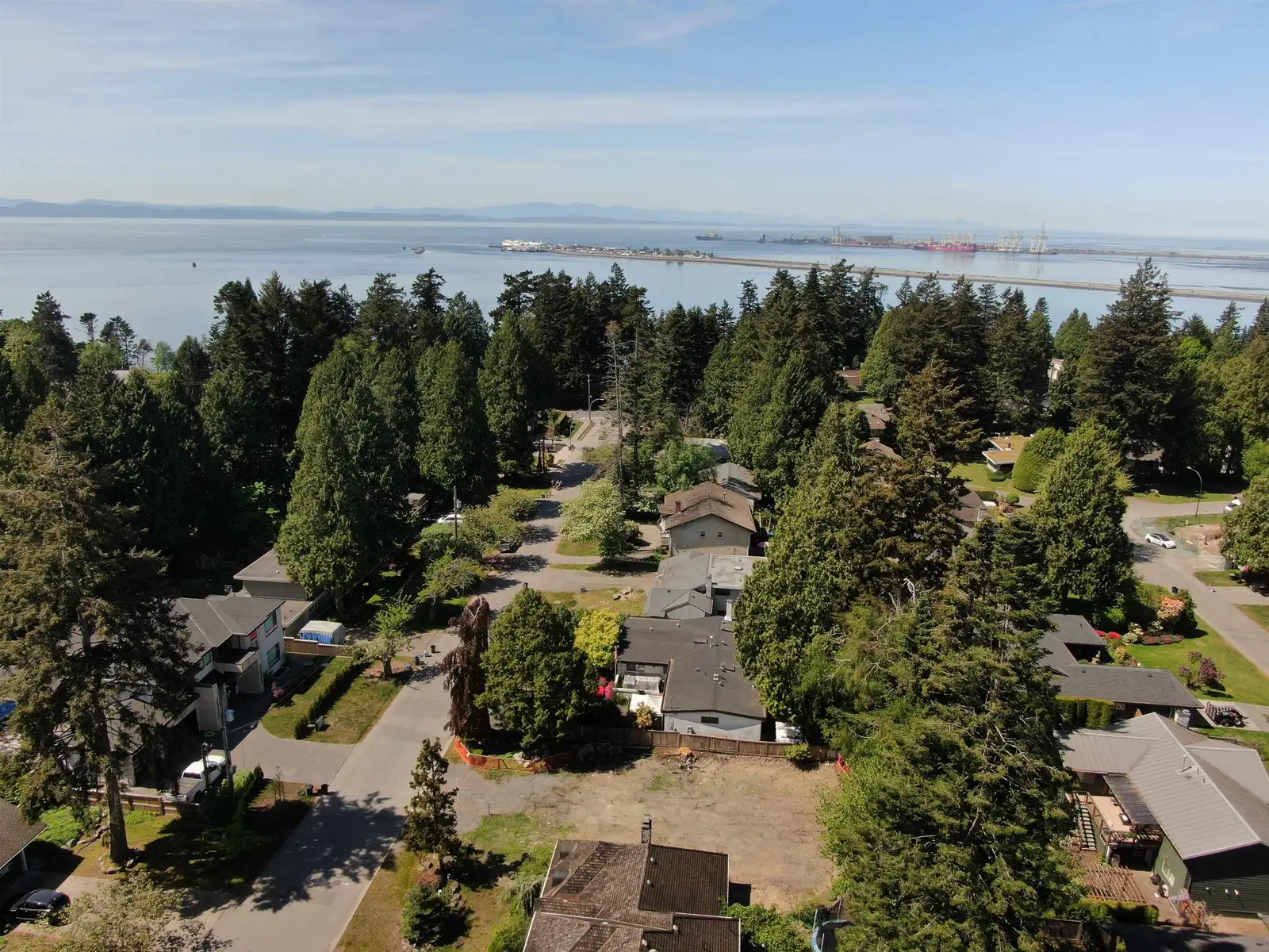 4885 5 AVENUE, Delta BC V4M 1J5