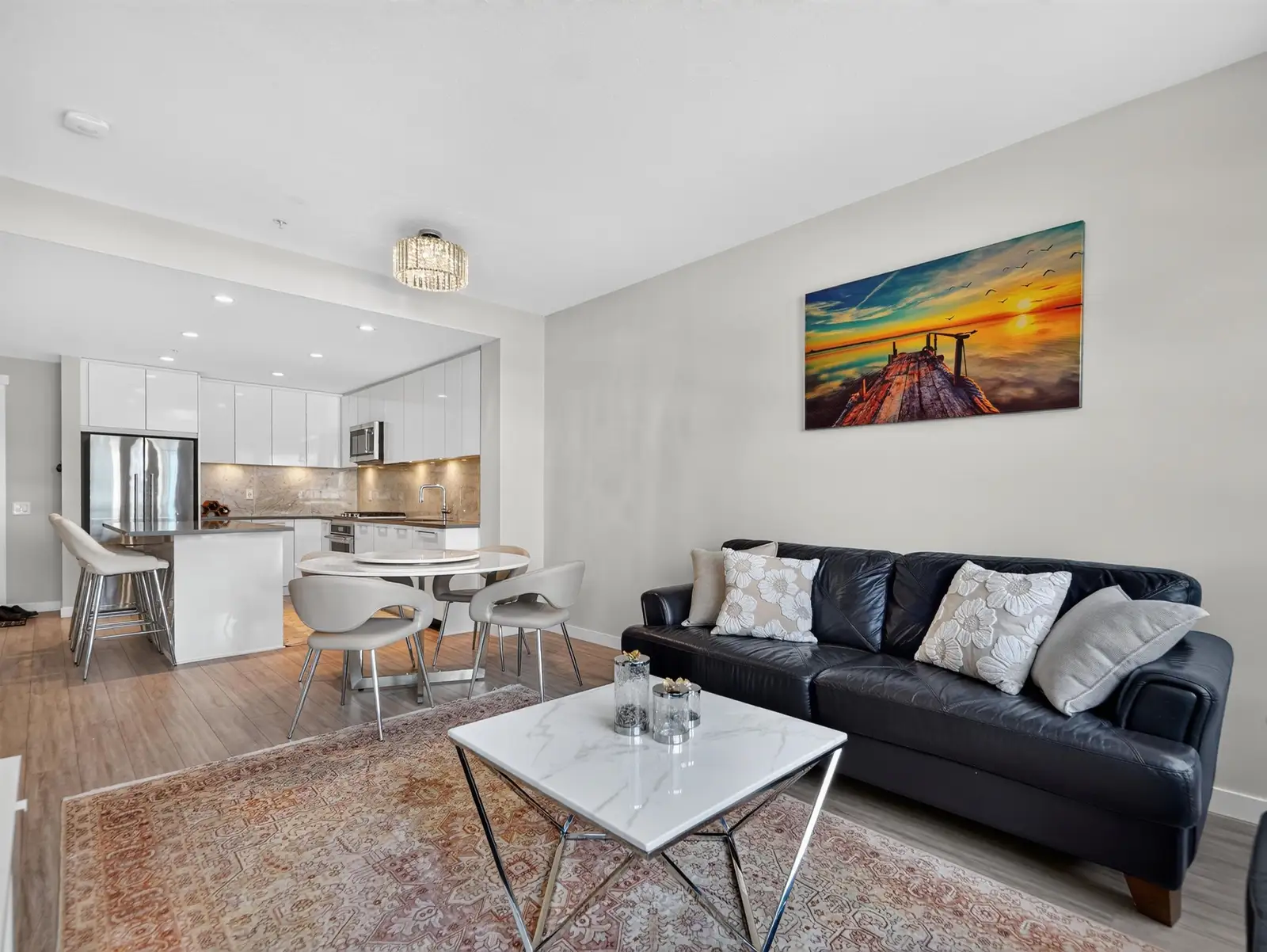 304 2663 LIBRARY LANE, North Vancouver BC V7J 0B9