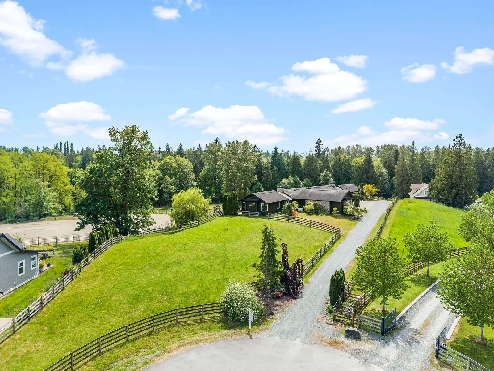 26276 69 AVENUE, Langley BC V4W 1M6