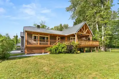 21415 0 AVENUE, Langley BC V2Z 1S6