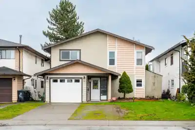 2262 WILLOUGHBY WAY, Langley BC V2Y 1C1